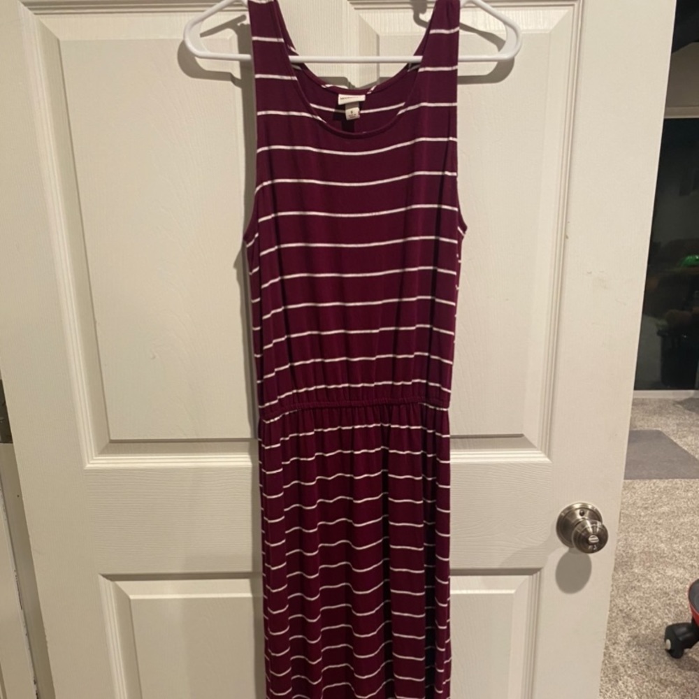 Merona maroon maxi dress